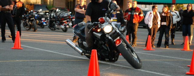 À la demande de certaines personnes impliquées dans le domaine de la motocyclette, nous avons été informés sur la tenue de consultations publiques auprès d’un &laquo;&nbsp;Conseil d’experts sur les contributions...